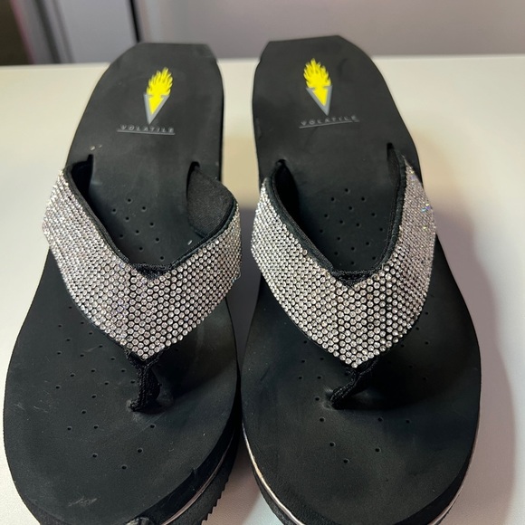 Volatile Glimpse Black Wedge Sandals with Rhinestone Straps - Picture 2 of 6